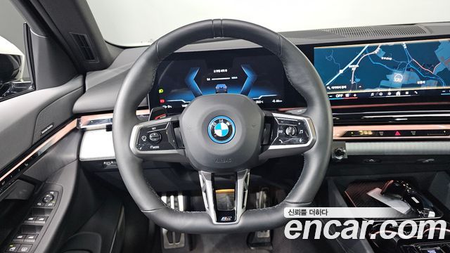 BMW i5 2024 — photo 19