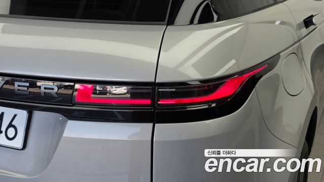 Land Rover Range Rover Evoque 2025 — photo 9
