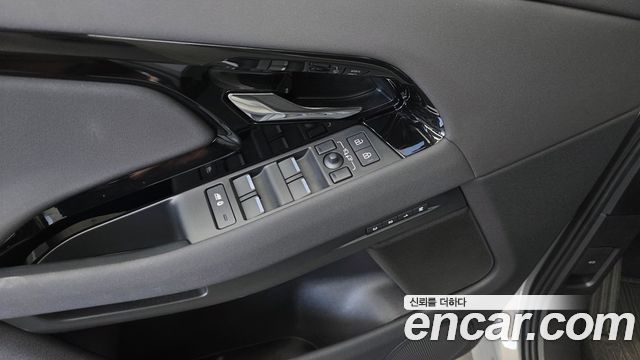 Land Rover Range Rover Evoque 2025 — photo 28