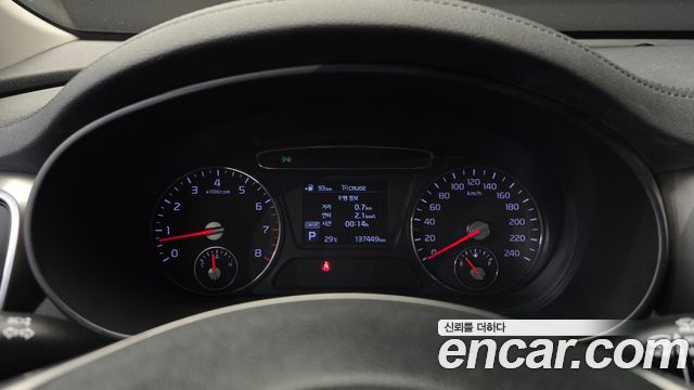 Kia Sorento 2018 — photo 8