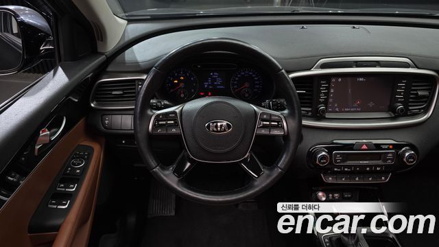 Kia Sorento 2018 — photo 13