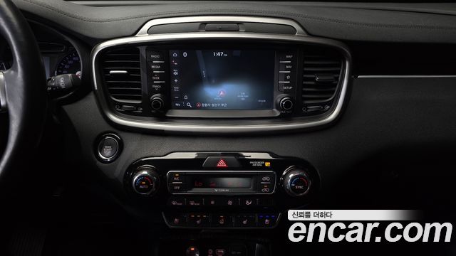Kia Sorento 2018 — photo 14