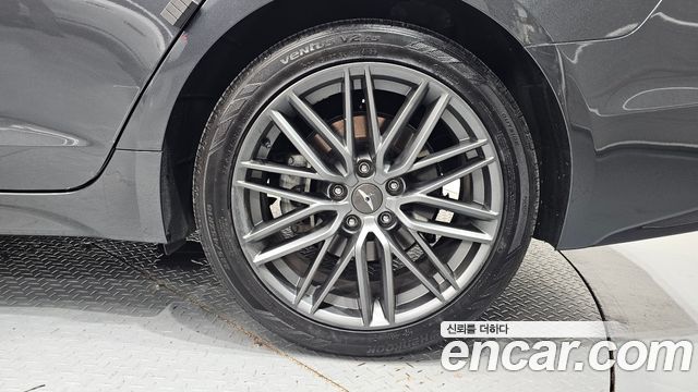 Genesis G70 2018 — photo 5