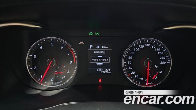 Genesis G70 2018 — photo 11