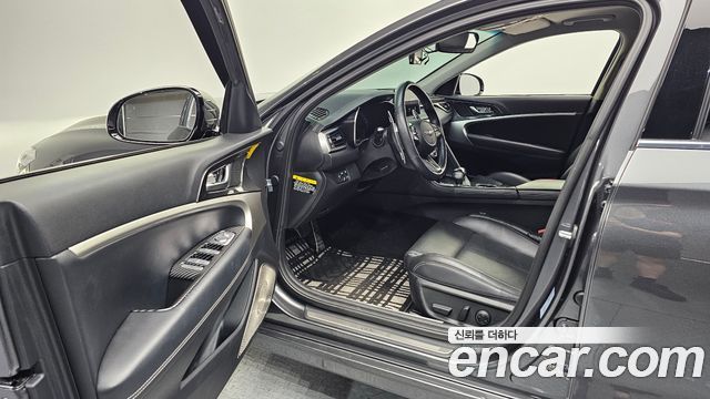 Genesis G70 2018 — photo 13