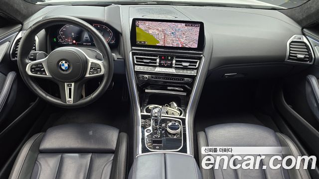 BMW 8-Series 2024 — photo 10