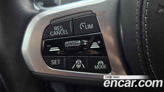 BMW 8-Series 2024 — photo 23