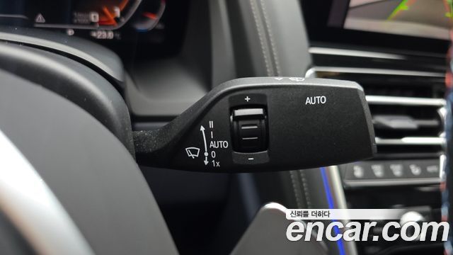 BMW 8-Series 2024 — photo 25