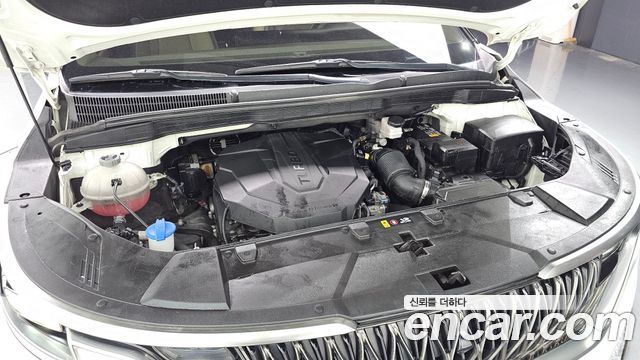 Kia Canival 2022 — photo 6