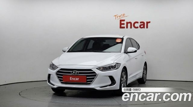 Hyundai AVANTE 2017 — photo 3
