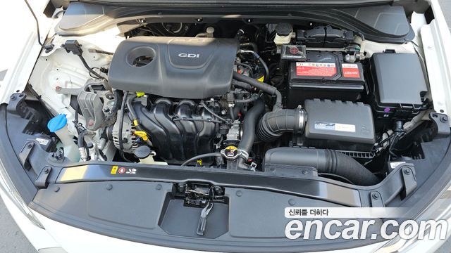 Hyundai AVANTE 2017 — photo 6