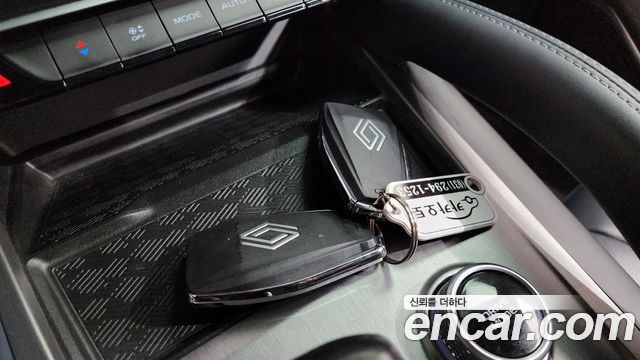 Renault Korea Grand Koleos 2025 — photo 21