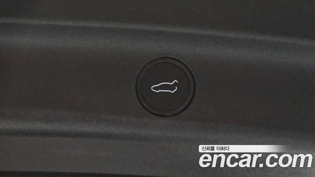 Tesla Model Y 2022 — photo 33