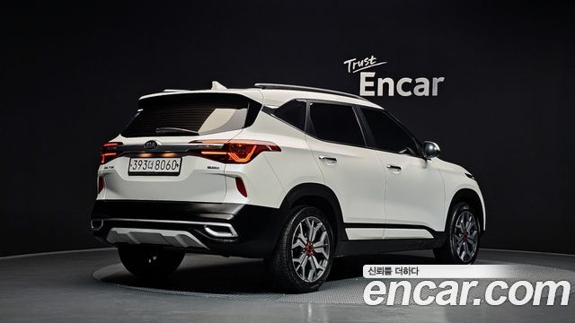 Kia Seltos 2020 — photo 2