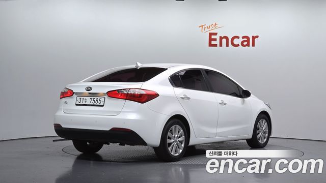 Kia K3 2015 — photo 2