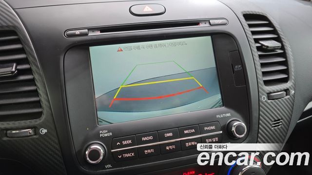 Kia K3 2015 — photo 20