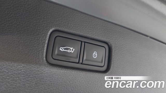 Genesis GV80 2023 — photo 20
