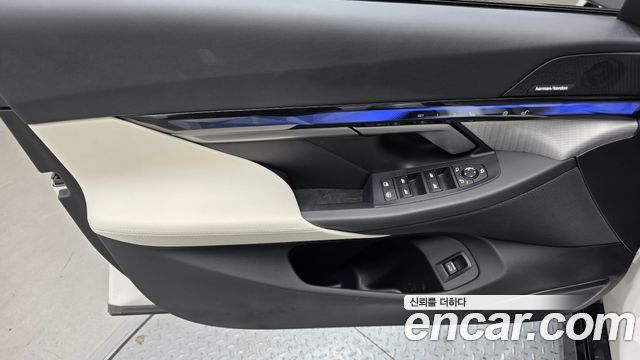 BMW i5 2025 — photo 14