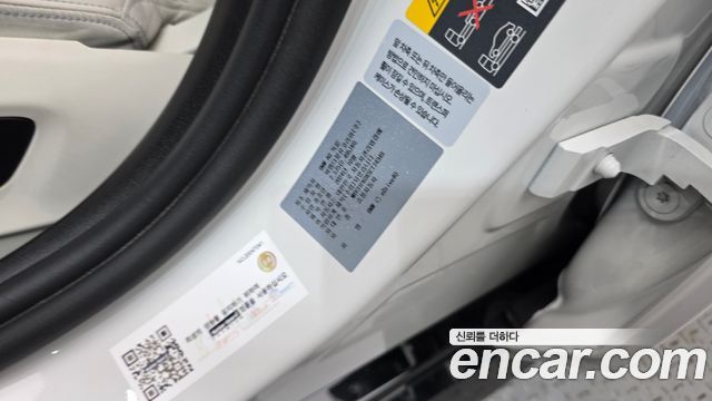 BMW i5 2025 — photo 32