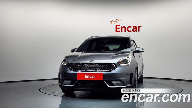 Kia Niro 2017 — photo 3