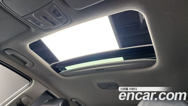 Kia Niro 2017 — photo 22