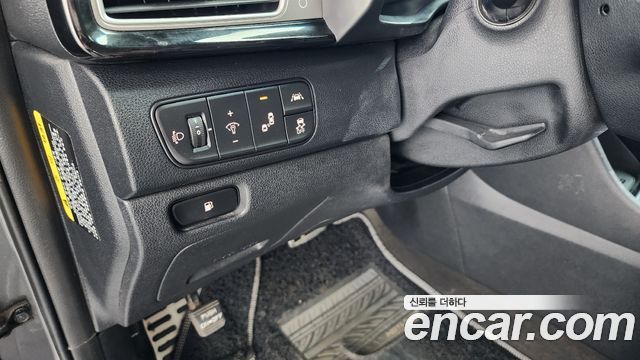 Kia Niro 2017 — photo 26