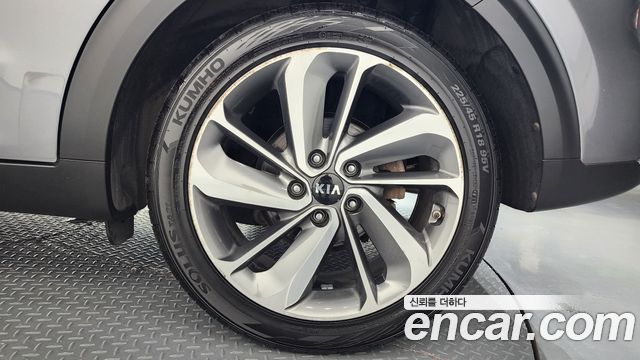 Kia Niro 2017 — photo 7
