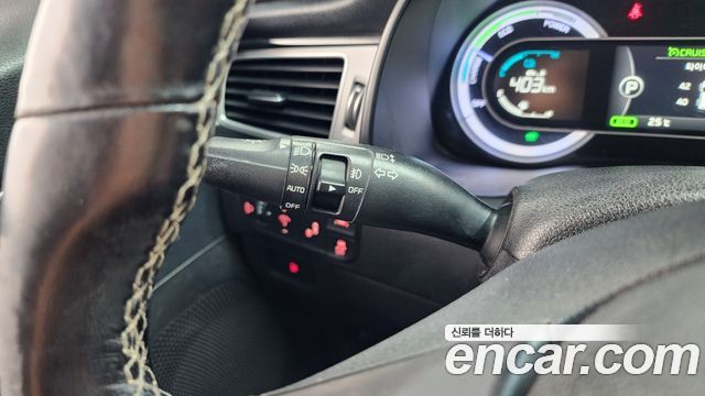 Kia Niro 2017 — photo 30