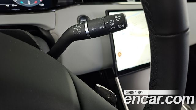 Land Rover Range Rover Evoque 2025 — photo 27