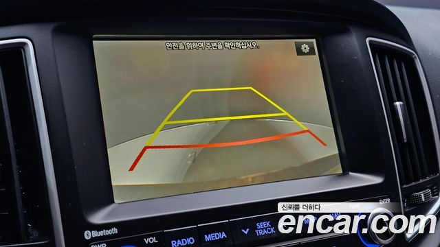 Hyundai Starex 2019 — photo 14