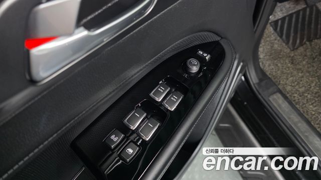 KG Mobility Rexton 2020 — photo 28