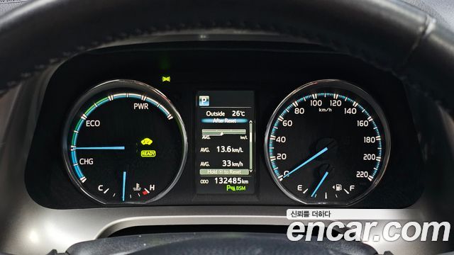 Toyota RAV4 2017 — photo 11