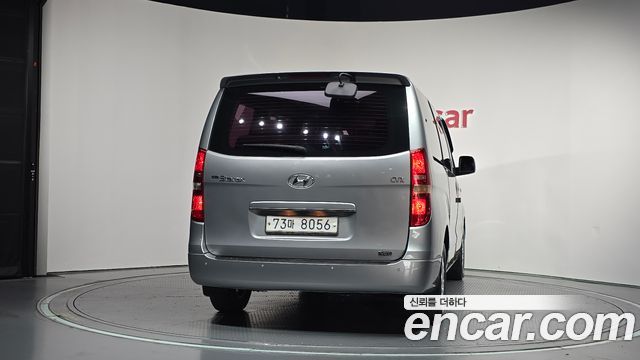 Hyundai Starex 2012 — photo 4