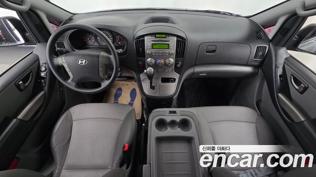 Hyundai Starex 2012 — photo 7
