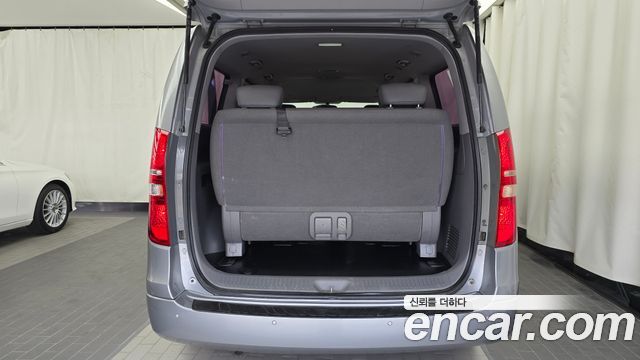 Hyundai Starex 2012 — photo 20