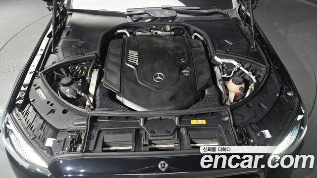 Mercedes-Benz S-Class 2021 — photo 6