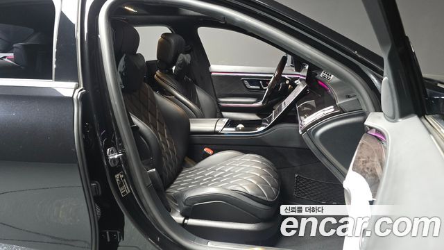 Mercedes-Benz S-Class 2021 — photo 17