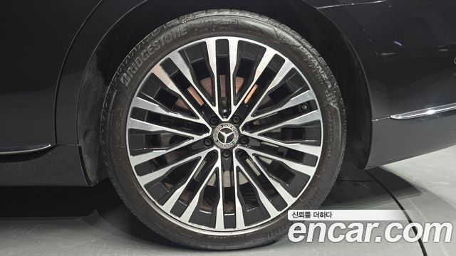 Mercedes-Benz S-Class 2021 — photo 7