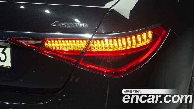 Mercedes-Benz S-Class 2021 — photo 9