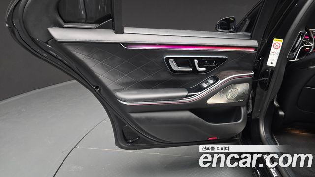 Mercedes-Benz S-Class 2021 — photo 15