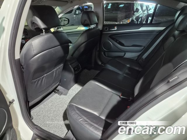 Kia K7 2015 — photo 8