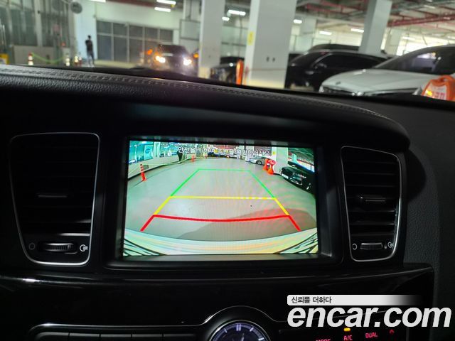 Kia K7 2015 — photo 13