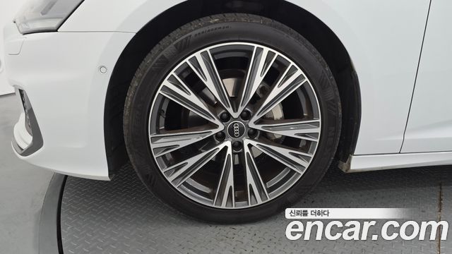 Audi A6 2023 — photo 5
