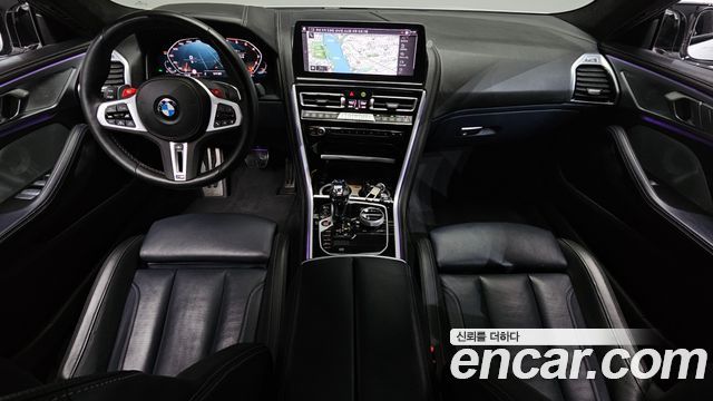 BMW 8-Series 2023 — photo 10