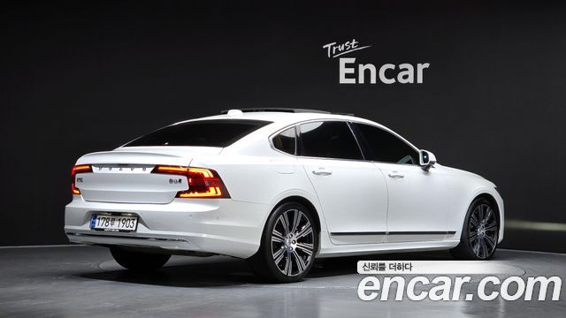 Volvo S90 2023 — photo 2