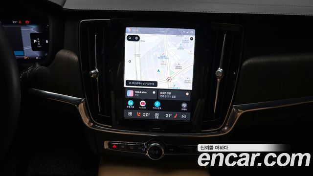 Volvo S90 2023 — photo 23