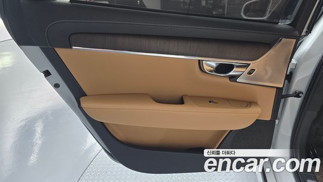 Volvo S90 2023 — photo 15