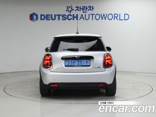 Mini Cooper 2022 — photo 4