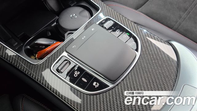 Mercedes-Benz GLC-Class 2022 — photo 21