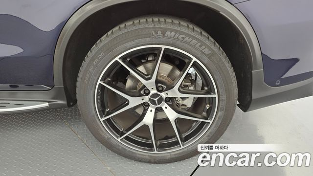 Mercedes-Benz GLC-Class 2022 — photo 7